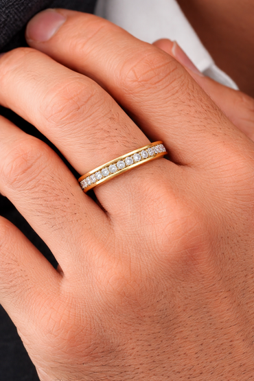 Yellow Gold Men’s Statement Band Featuring Round Lab Diamond