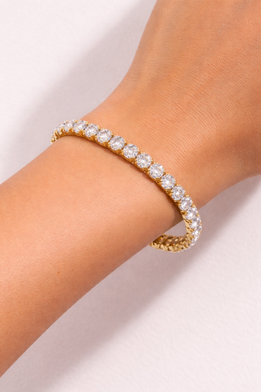 Luxury Round Diamond Tennis Bracelet Yellow Gold
