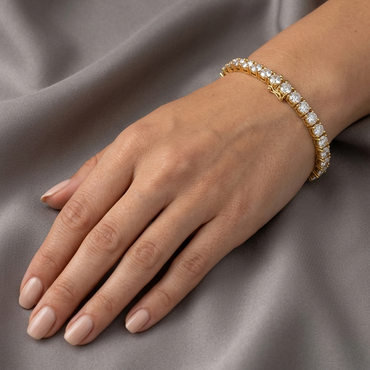 Beautiful Lab Diamond Bracelet Round Cut Yellow Gold