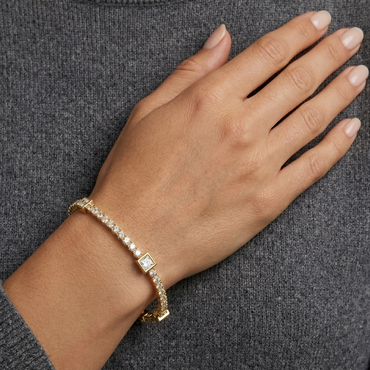 Princess And Round Cut Lab Grown Diamond Tennis Bracelet In Yellow Gold