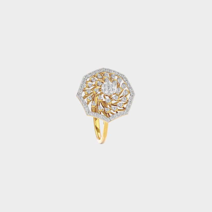 Premium Yellow Gold Statement Piece Showcasing A Round-Cut Lab-Grown Diamond Design