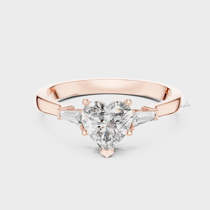 Rose gold ring with a heart-shaped diamond 
