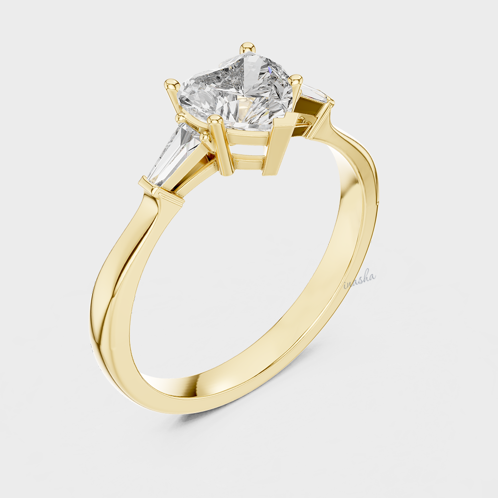 women's ring with three diamond in heart  shape in gold