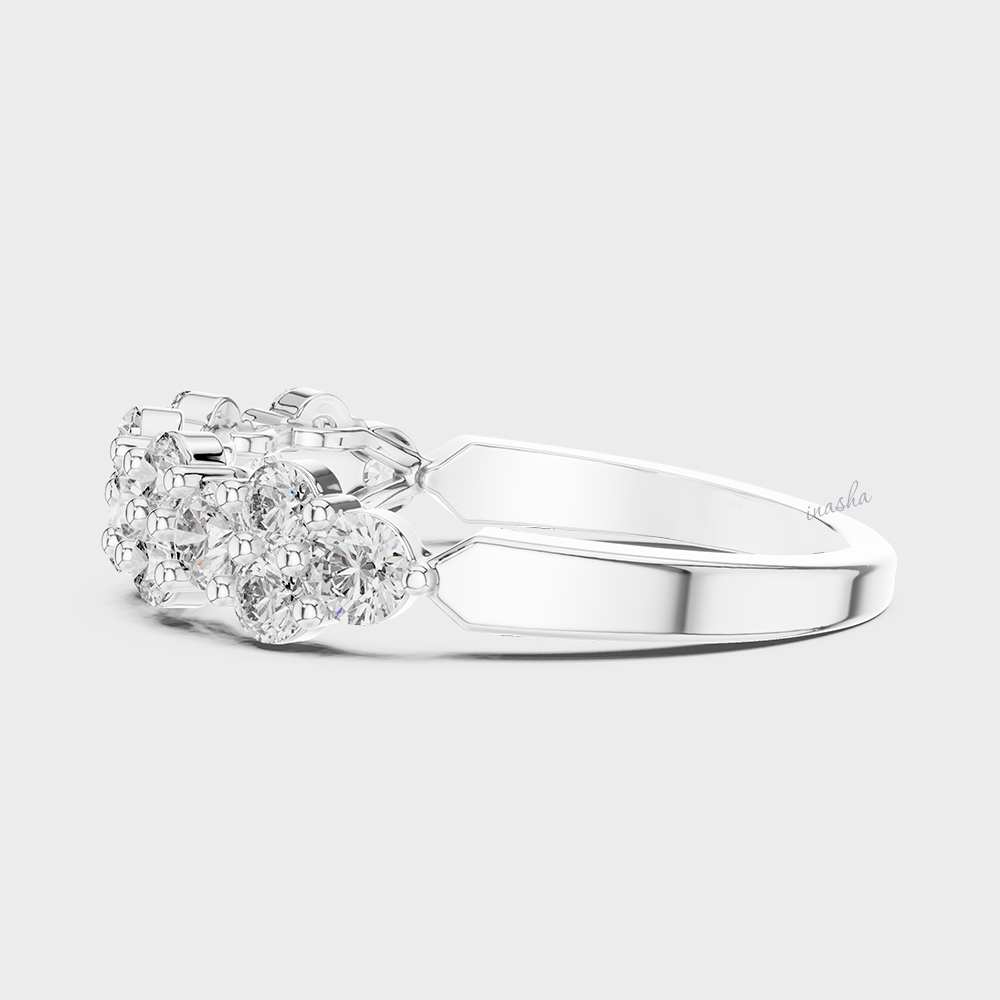 Timeless lab grown diamond band