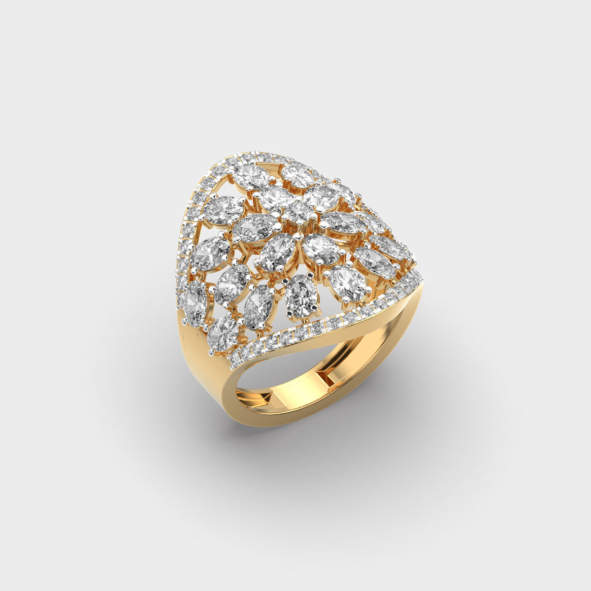 Sustainable yellow gold cocktail ring with Gli certified multi-cut lab-grown diamonds