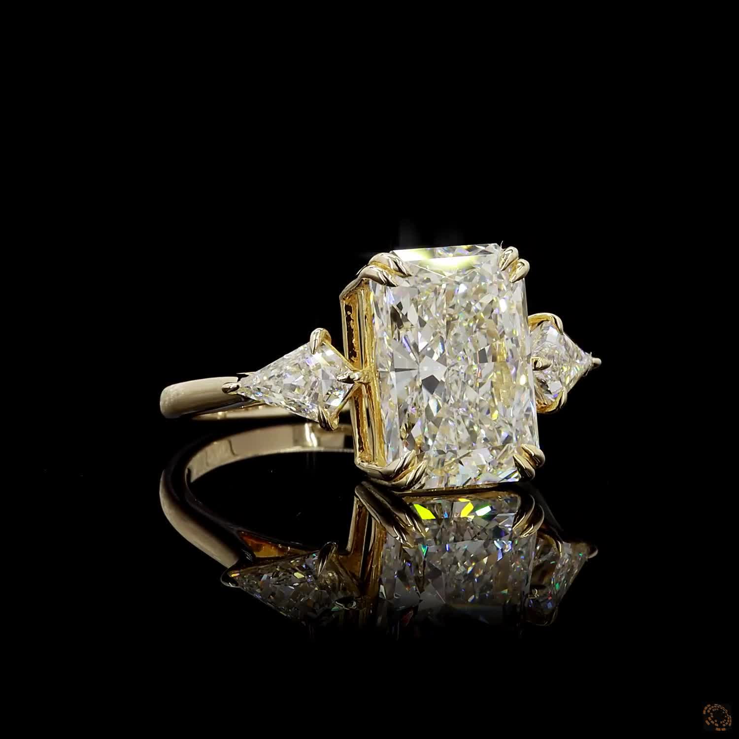 5 ct radiant and kite lab grown diamond ring yellow gold