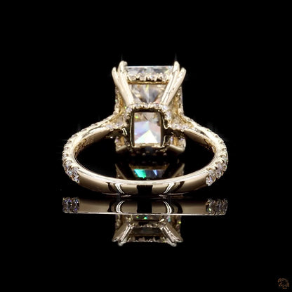 ethical lab grown radiant and round diamond ring gold