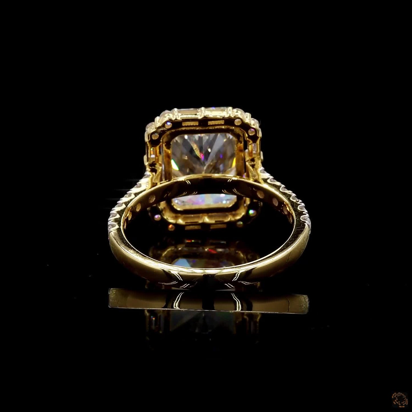 Luxury yellow gold lab grown diamond halo ring close view