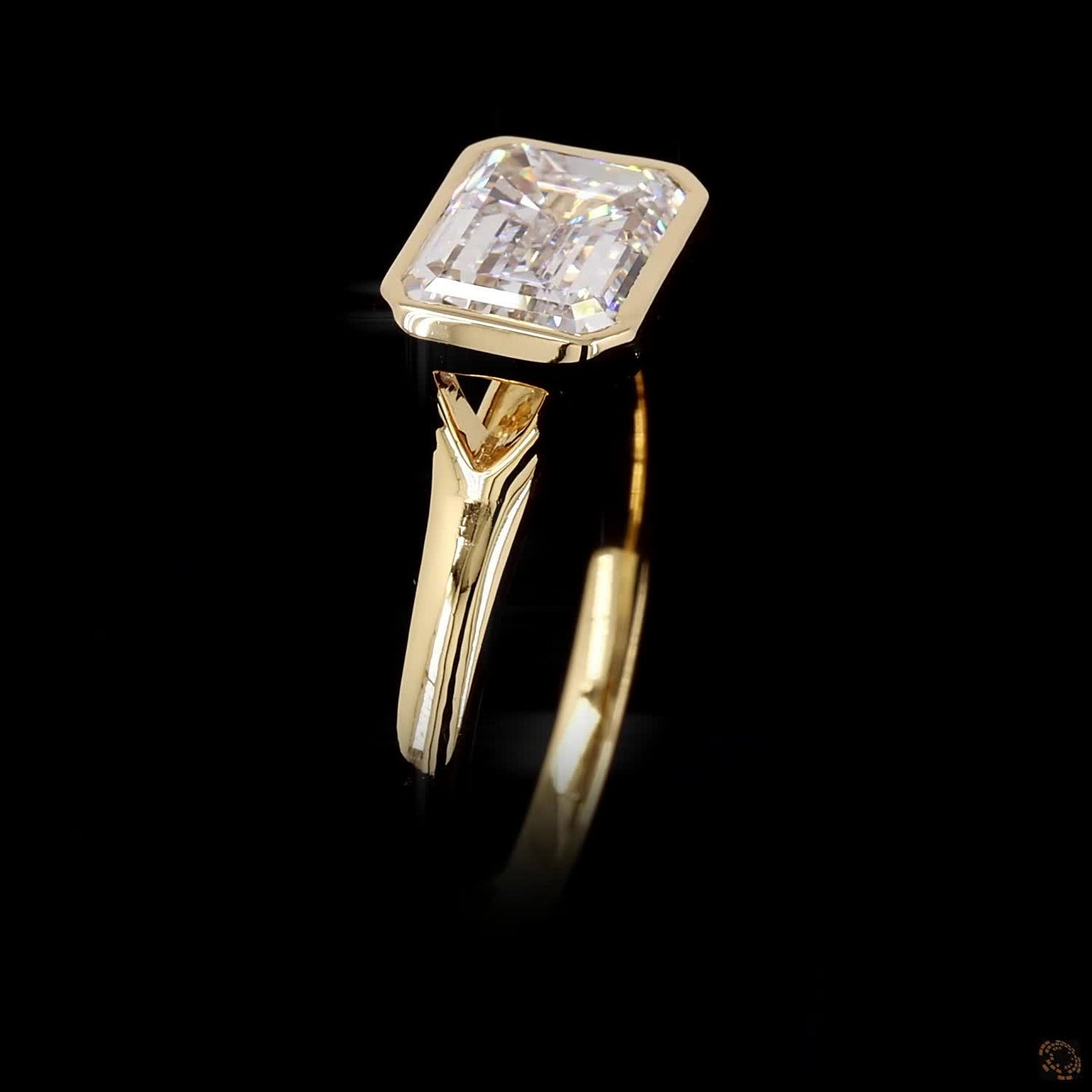 2 carat lab grown diamond ring yellow gold
