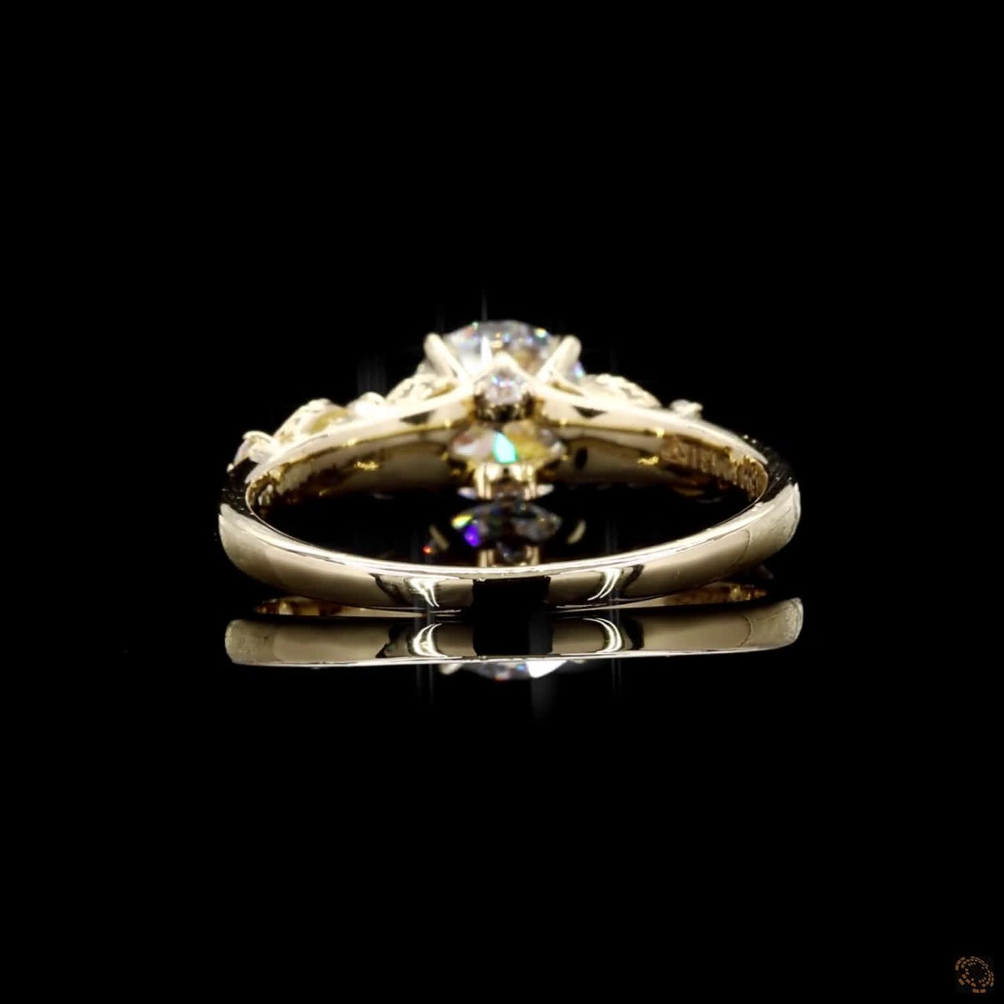 Round cut lab grown diamond ring yellow gold