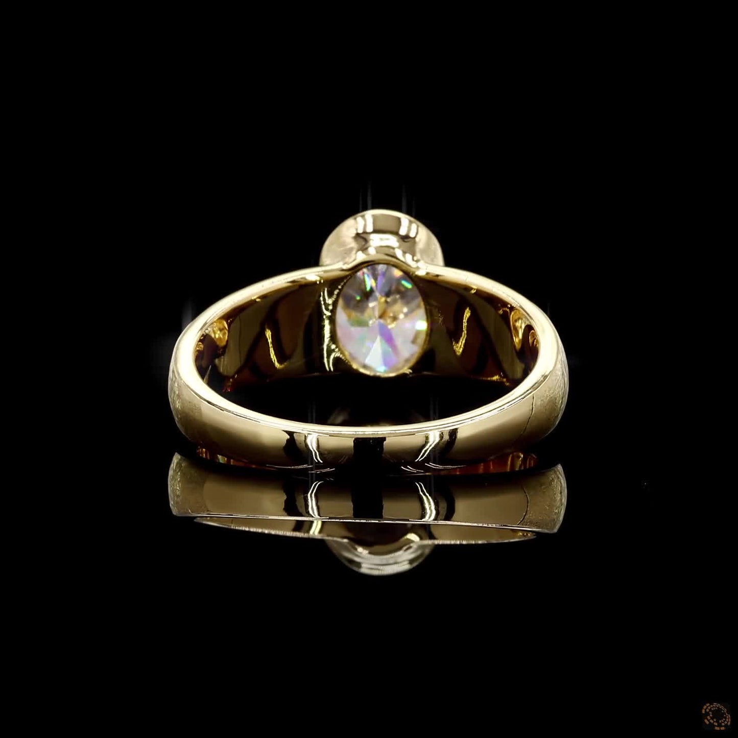 Elegant yellow gold lab grown oval diamond ring