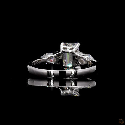 luxury lab grown diamond ring white gold igi certified