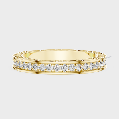 Yellow gold lab grown diamond band