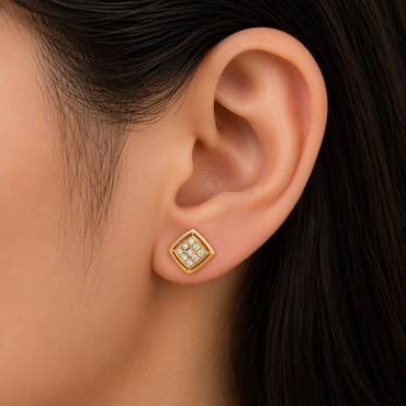 Round Lab Grown Diamond Stud Earrings In 14K Yellow Gold