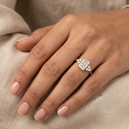 1.51 Ct Radiant &amp; Round Cut Lab-Grown Diamond Solitaire Ring With Accents in 9K, 14K, 18K Gold or 950 Platinum.