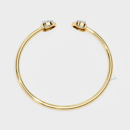 Hallmark Yellow Gold Lab-Grown Diamond Bracelet Pear and Round