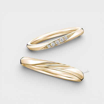 Luxury Yellow Gold Women’s Diamond Ring with Men’s Classic Band