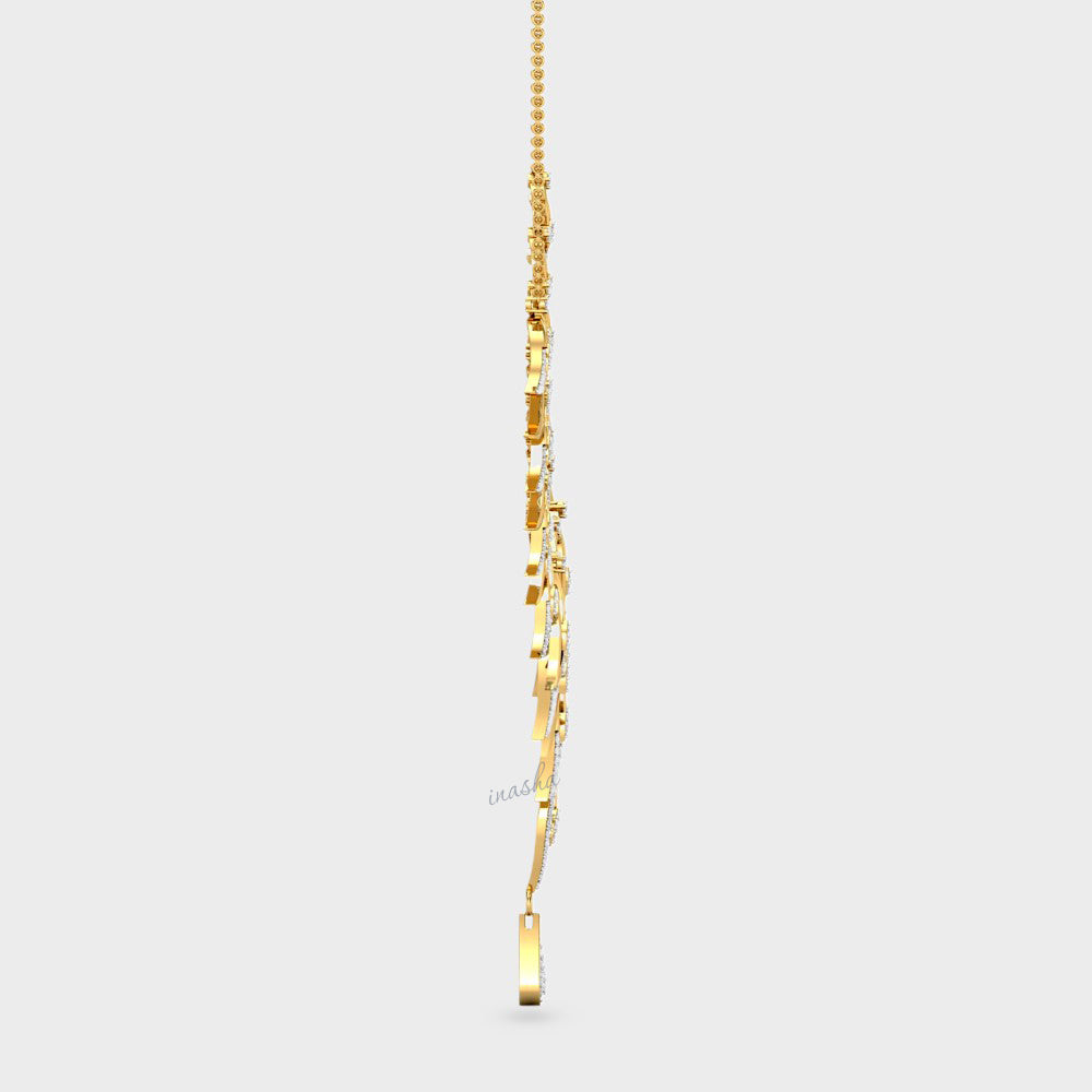 Luxurious Certified Lab-Grown Diamond Necklace with brilliant sparkle in Yellow Gold.