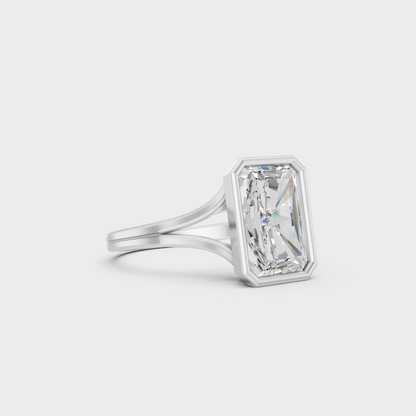 Heavyweight 8 Carat Radiant Solitaire Ring in pure 950 Platinum.