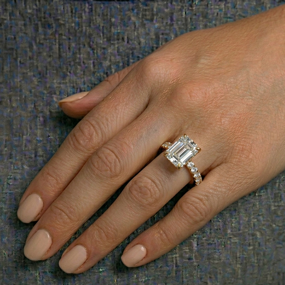  Yellow Gold Statement Ring With Emerald Hidden Halo