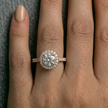 Rose Gold Halo Ring Featuring An Igi Certified Round Lab Diamond