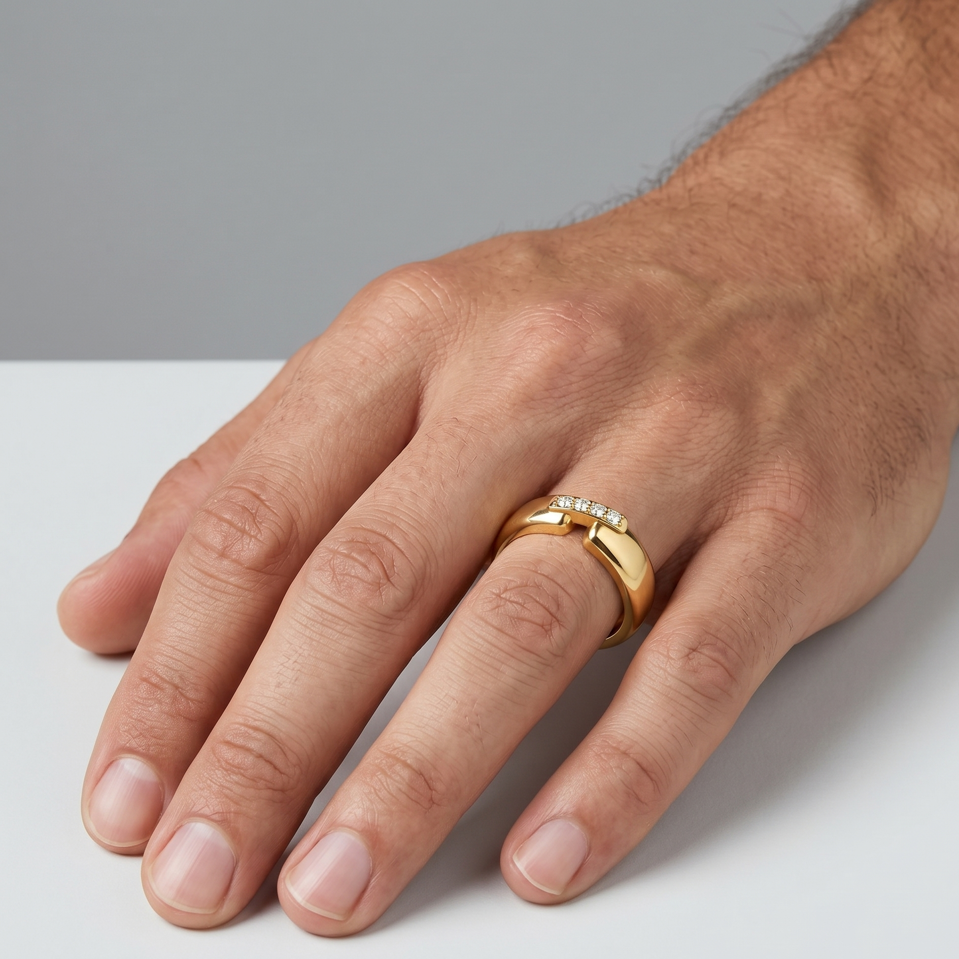 Round-Cut Lab-Grown Diamond Men’s Ring