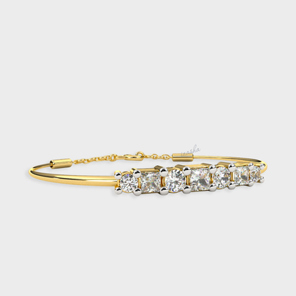 Lab-Grown Round Cut Diamond Bracelet in Yellow Gold Fine Jewellery