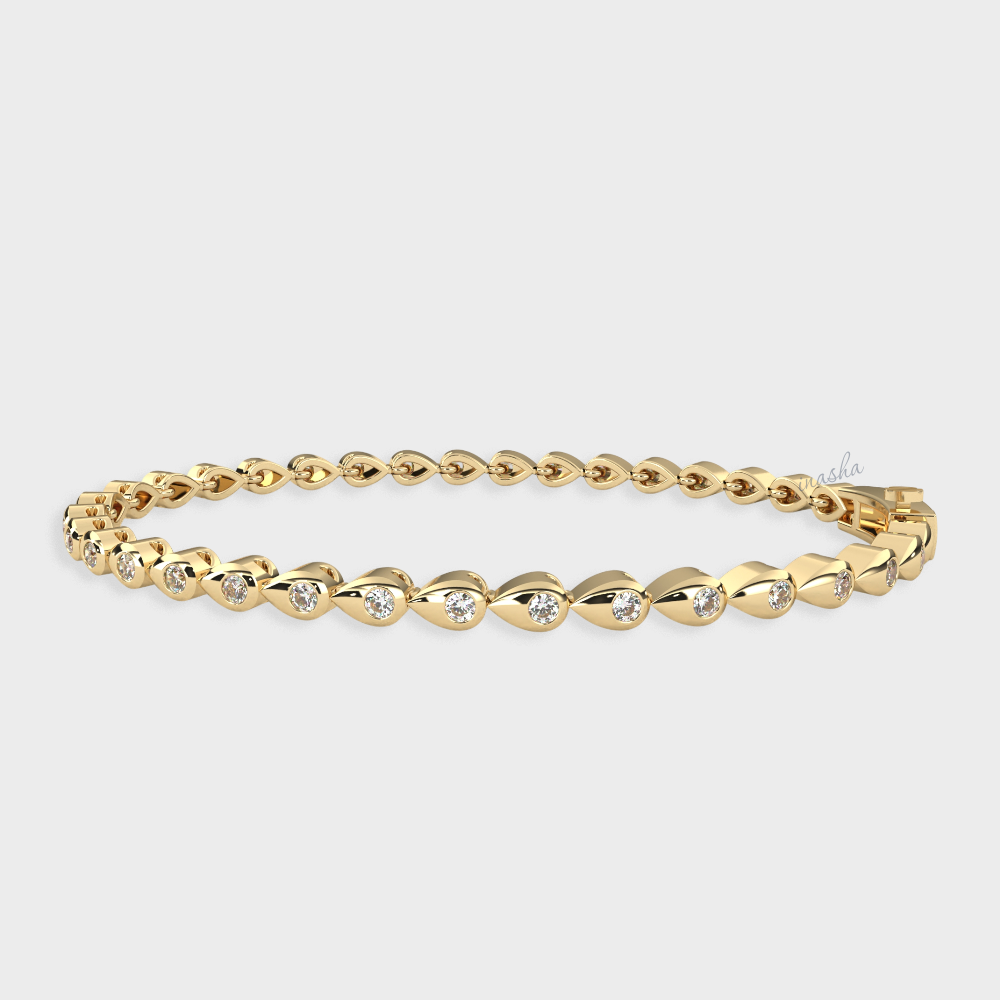 Lab-Grown Round Cut Diamond Tennis Bracelet in Yellow Gold