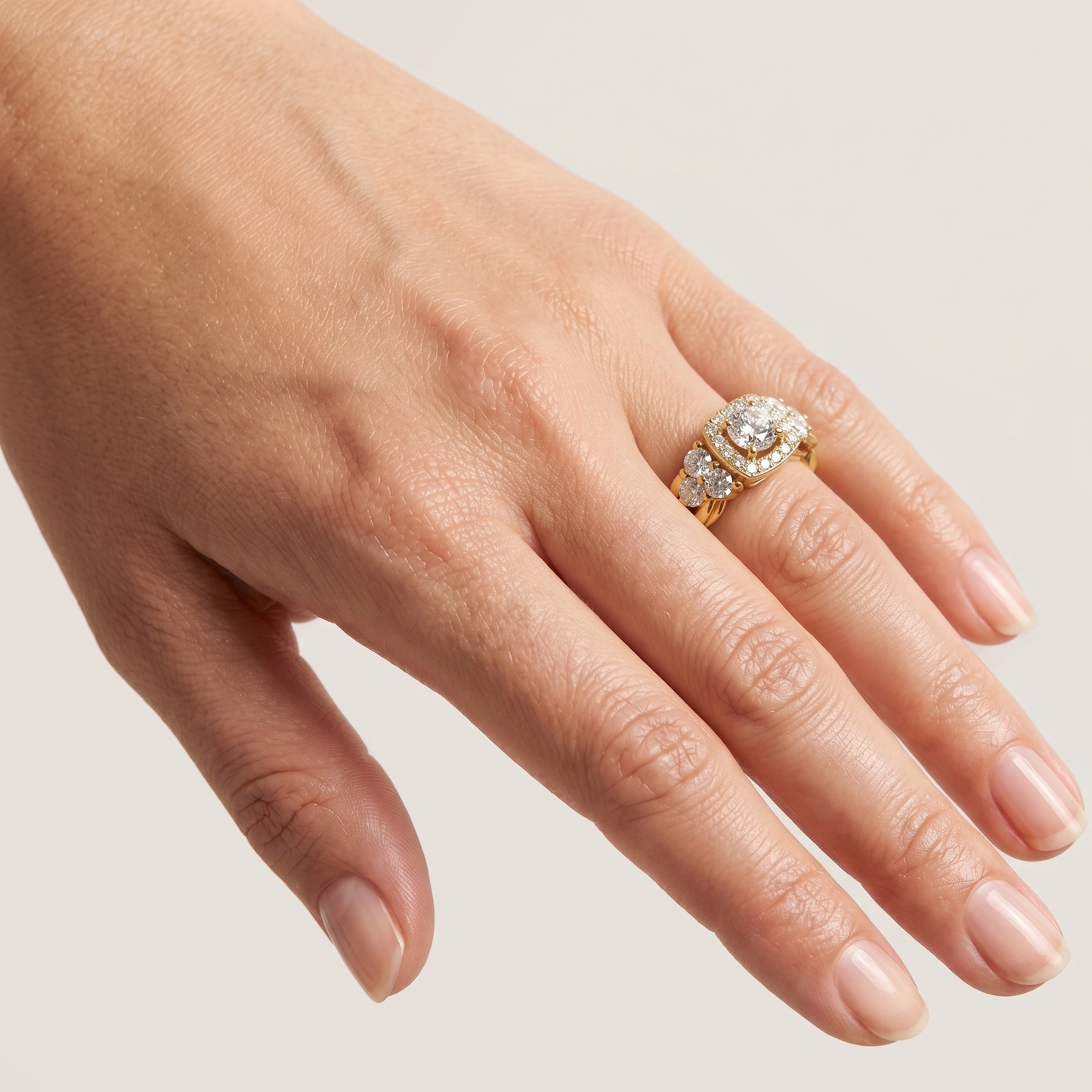 Yellow Gold Round-Cut Lab-Grown Diamond Halo Ring