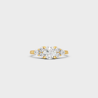 Luxury Round Pear Diamond Engagement Ring In Yellow Gold