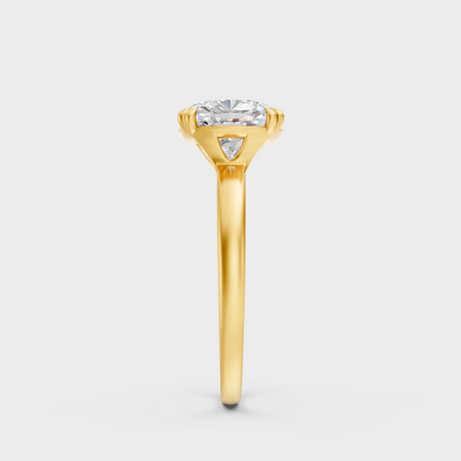 Elegant Cushion Proposal Ring In Yellow Gold