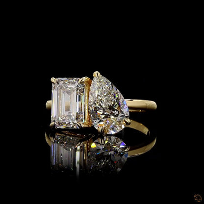 toi et moi lab grown diamond ring yellow gold