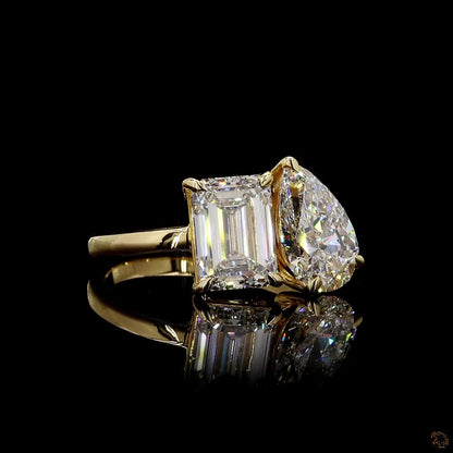 yellow gold toi et moi diamond engagement ring