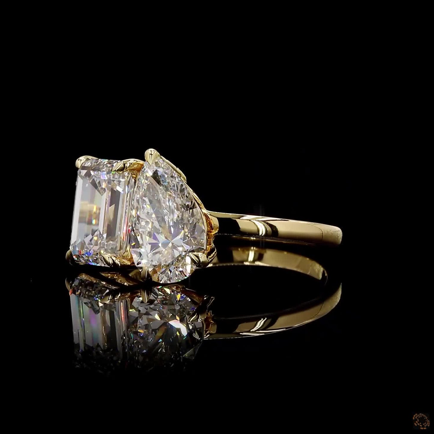 4 carat lab grown diamond ring yellow gold