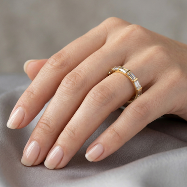 baguette-cut lab-grown diamond band in yellow gold