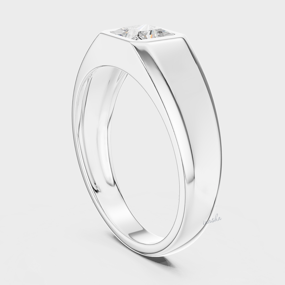 Men’s lab grown diamond ring in platinum