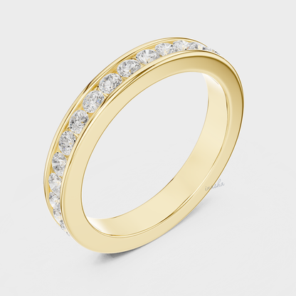 Men’s diamond ring in yellow gold
