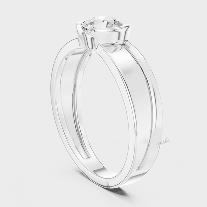 Luxury IGI certified round cut lab-grown diamond men’s ring white gold / platinum, fine custom craftsmanship