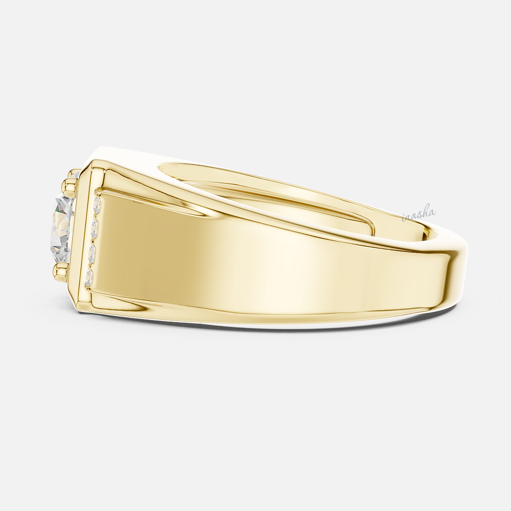 Ethical lab grown diamond men’s wedding ring in yellow gold