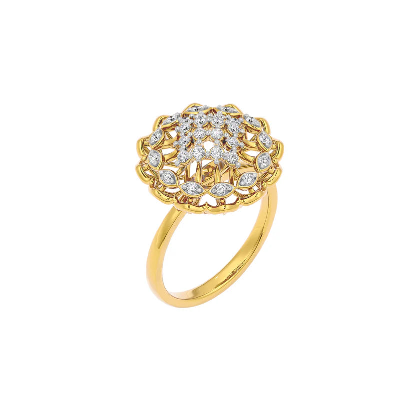 Yellow Gold Round Diamond Cocktail Ring For A Luxurious And Ethical Statement