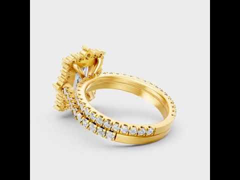 4.23 Carat Radiant Diamond Ring Set In Yellow Gold Luxury Jewelry