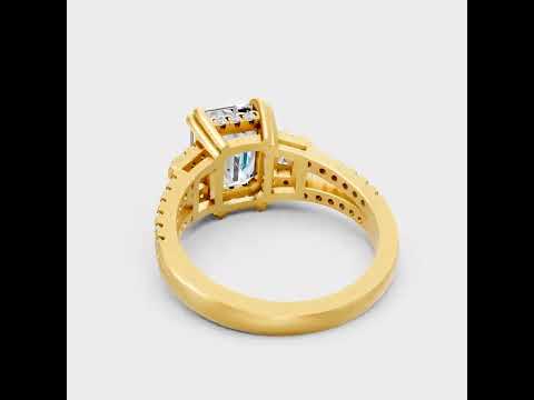 2.51 Ct Emerald Diamond Ring In Yellow Gold Fine Jewelry
