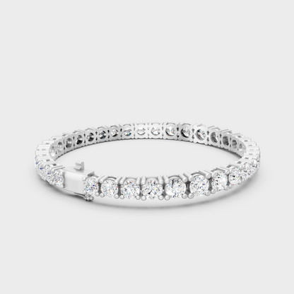 Elegant Round Cut Diamond Bracelet Platinum