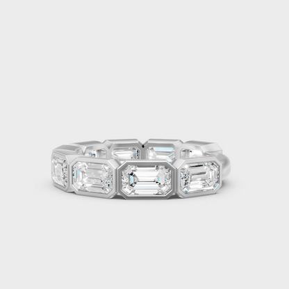 9K White Gold Emerald Lab-Grown Diamond Band With High-Brilliance Finish