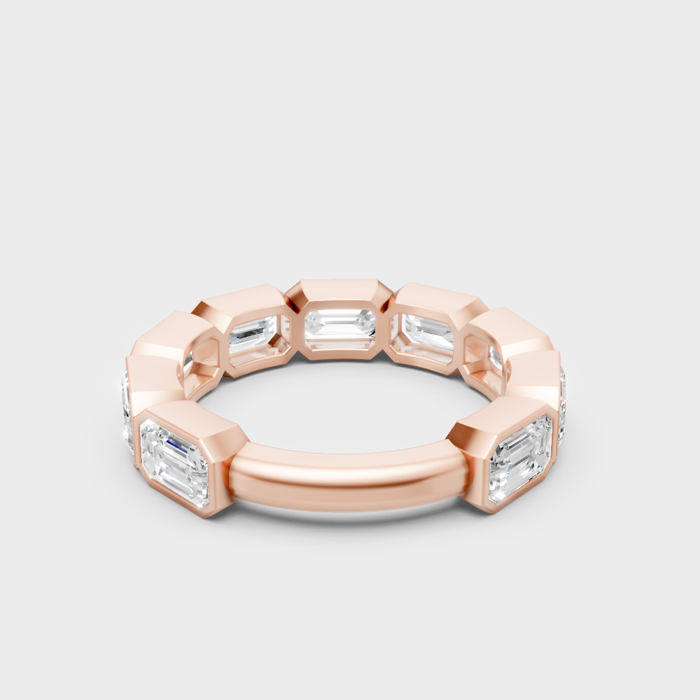 Luxury Rose Gold Wedding Band With A Certified 2.37Ct Emerald-Cut Design