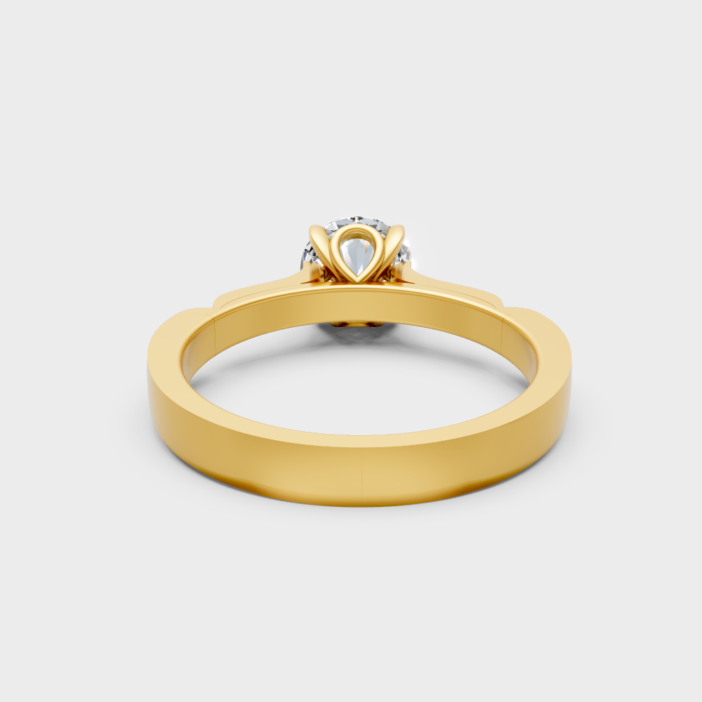 Yellow Gold Round Diamond Ring For A Timeless And Ethical Style