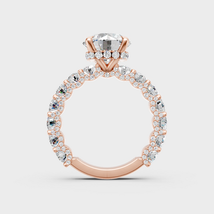 Modern rose gold solitaire ring with a brilliant sustainable round diamond
