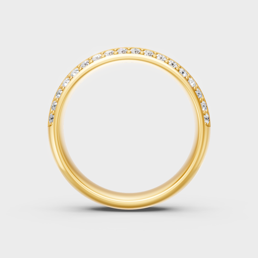 Sustainable Yellow Gold Wedding Band With A Brilliant Round Diamond