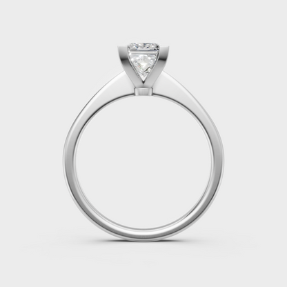 High-polish 950 platinum princess-cut lab diamond ring for a brilliant modern proposal