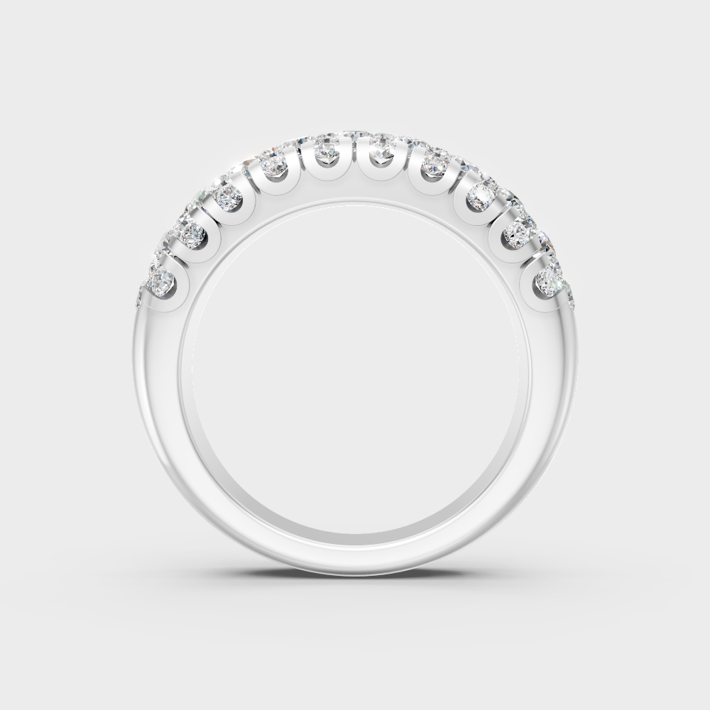 High-Polish 950 Platinum Round Lab Diamond Band For Maximum Shine